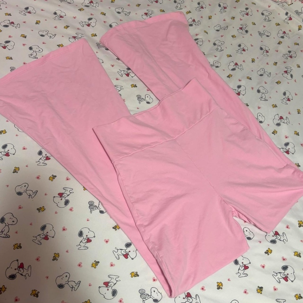 Edikted Pink Flared Leggings
